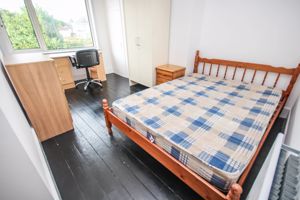 Photo 17- click for photo gallery